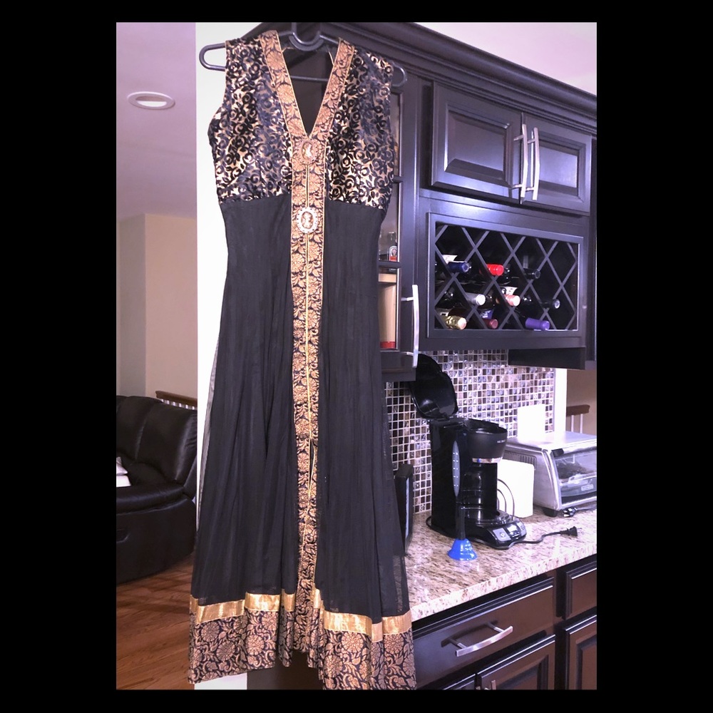 Anarkali suit